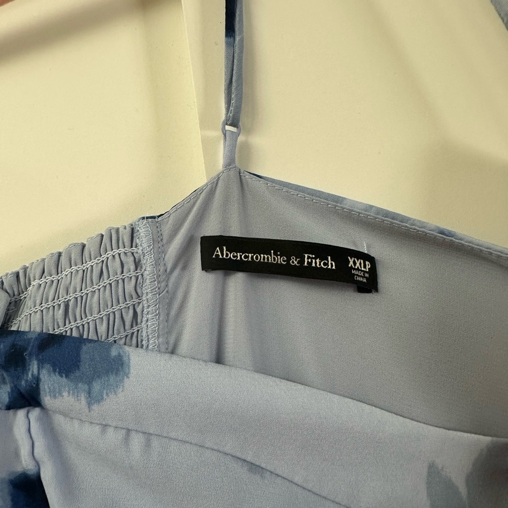 Abercrombie & Fitch Camille Midi Dress in Periwinkle Floral - Picture 5 of 5